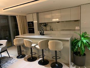 FreshNest Hoarders & After Builders Cleaning London place picture
